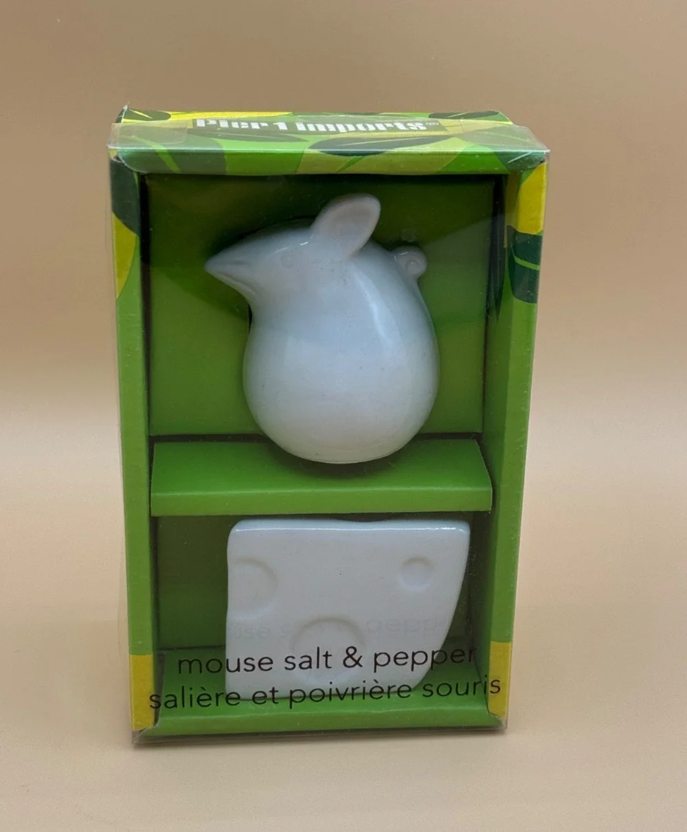 🐭 Pier 1 Imports Zoo Logy Mouse Salt & Pepper Set NIB Porcelain